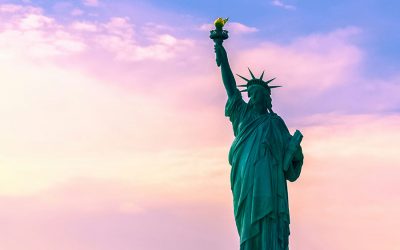 Seeing Round Corners: Upgrading Democracy with Suzette Masters and Dr John Izzo