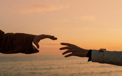 Honouring Fear as Your Mentor: Thoughts from the Edge with Manda Scott